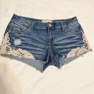 Almost Famous brand jean shorts size M/L approximately